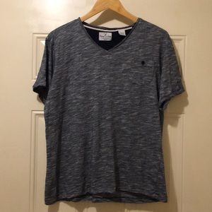 Thread & Cloth V-neck T